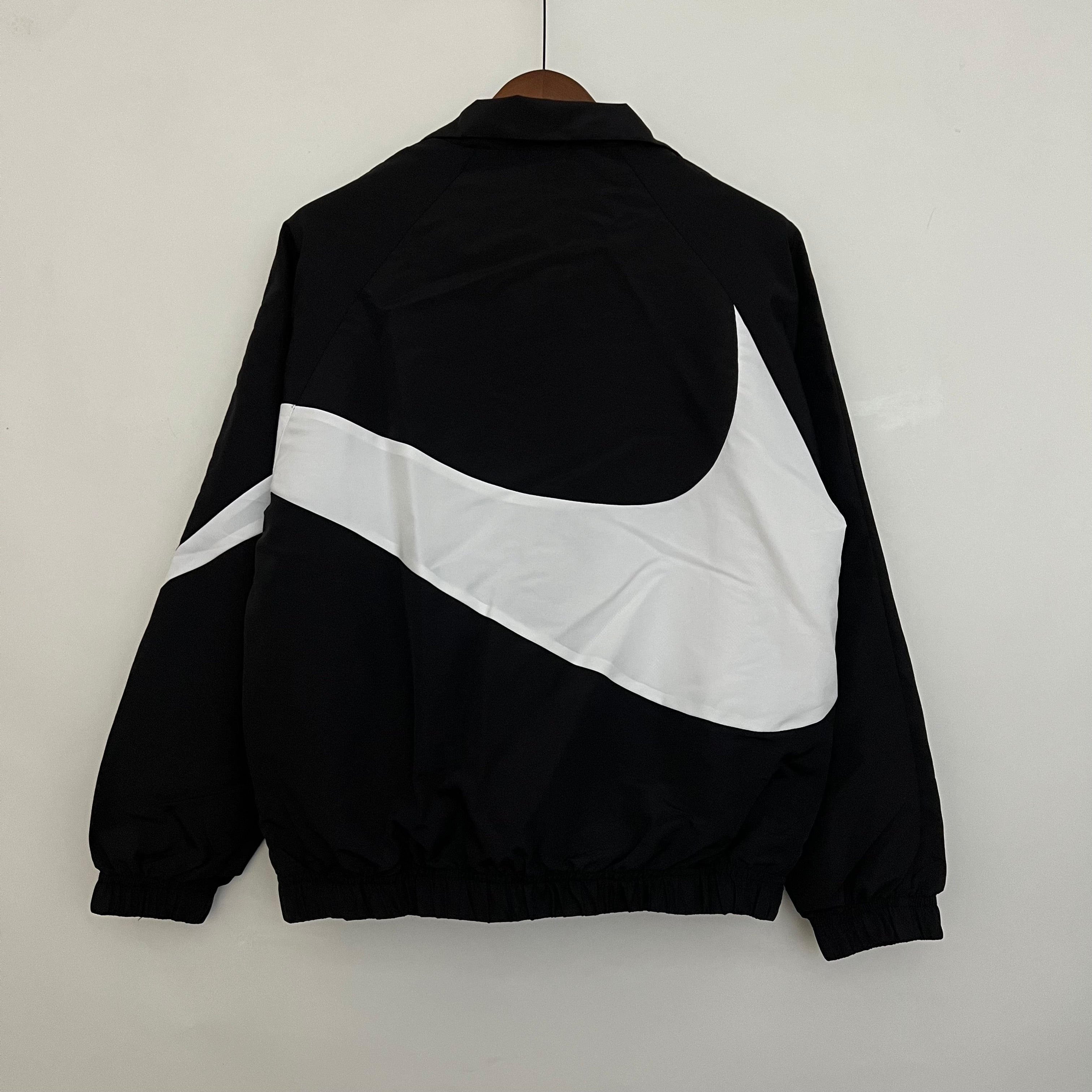 Nike Sportswear Mod. Swoosh Light Jacket